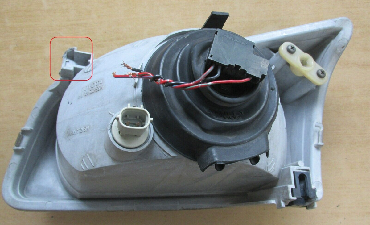 JDM Toyota Starlet Glanza EP91 Right Headlight Light KOITO
