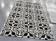 BLACK / IVORY 5' X 8' Back Stain Rug, Reduced Price 1172749909 CAM133E-5