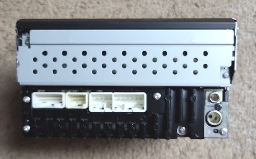 Toyota FJ Cruiser 2010 AM/FM/CD/MP3 Car Radio 86120-35382 Fujitsuten in EUC - Picture 5 of 6