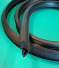 Guarnizione perimetrale porta