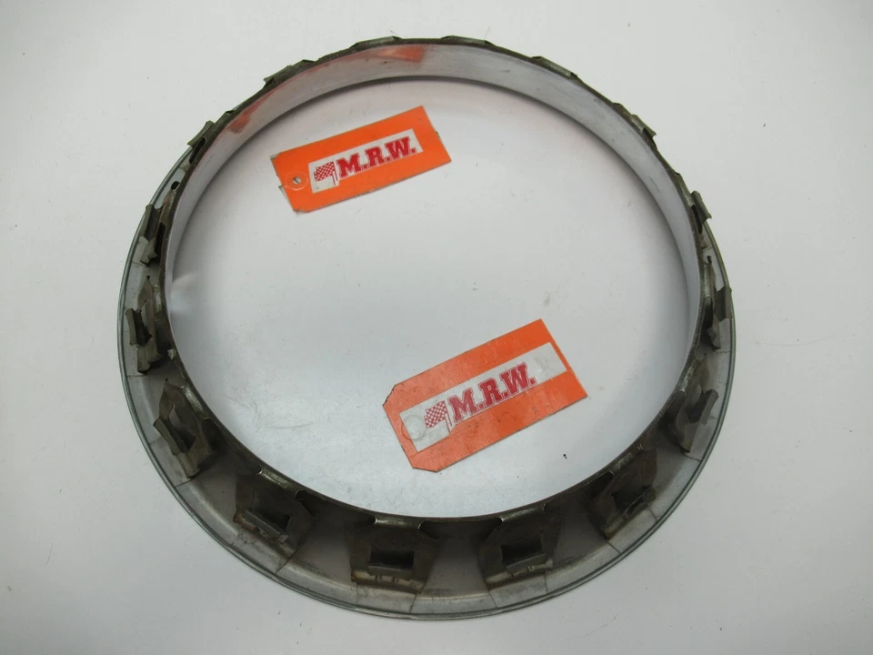 CUBIERTA DE BUJE ANILLO DE AJUSTE TAPA CENTRAL PONTIAC FIREBIRD 70 71 72 73 TEMPEST GRAND PRIX Foto 4 de 4