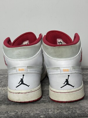 Nike Air Jordan Retro 1 Mid Hare Bugs Bunny White 2015 719551-123