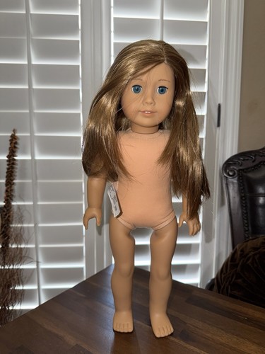 American Girl Doll JLY TLM capelli castani occhi azzurri con sedia spa - Foto 6 di 9