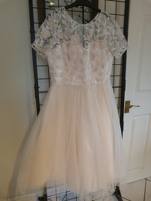 Chi Chi Clothing London Ladies/Women's Pretty Ivory Coloured Fancy Dress UK14