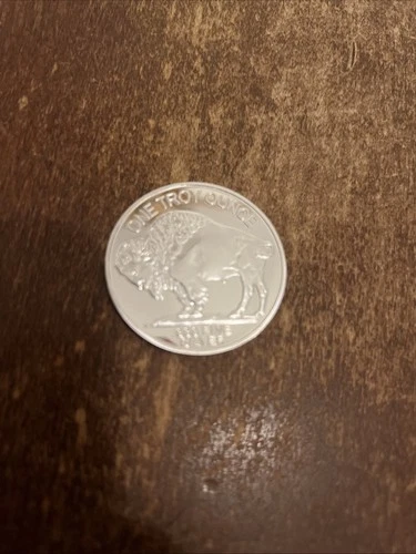 One Troy Ounce 9999 Fine Silver Buffalo Round