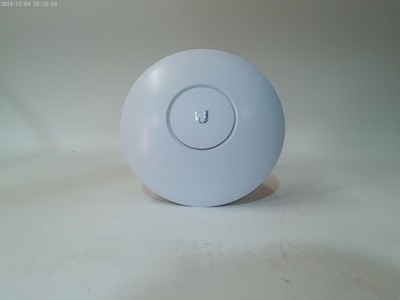 Ubiquiti Networks UAP-AC-PRO 1300Mbps Wireless Access Point