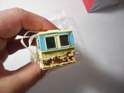 New Hallmark Ornament Cousin Eddie's RV National Lampoon's Christmas Vacation - Picture 14 of 16