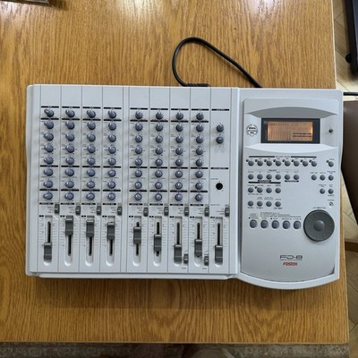 Fostex FD8 Digital Multitrack Recorder Mixer. 8 analoge und & digitale Gleise