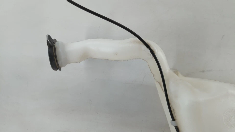 Chevrolet Cobalt 2005-2010 lavadora de parabrisas depósito de líquido botella OEM XE59C Foto 2 de 4
