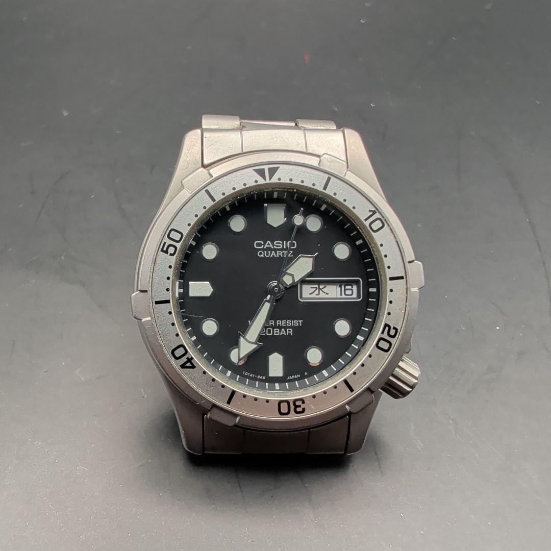 CASIO Quartz MD-721 Watch Silver 20BAR Analog Stainless Japan