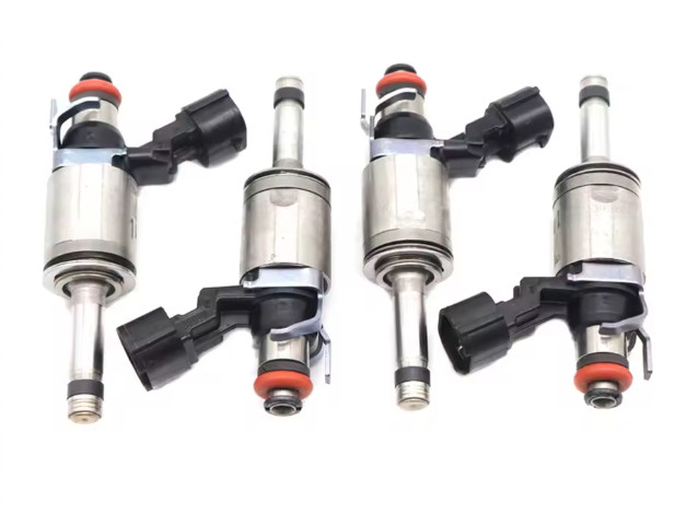 Injecteurs carburant essence CM5E-9F593-BB neufs pour bloc Ford 2.0L