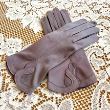 Vintage Mauve Taupe Nylon Wrist Dress Gloves Swirl Applique Made in USA Size 6.5