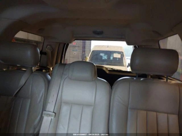 Motor limpiaparabrisas usado se adapta a: Lincoln Navigator 2005 motor y grado de acoplamiento Foto 2 de 4