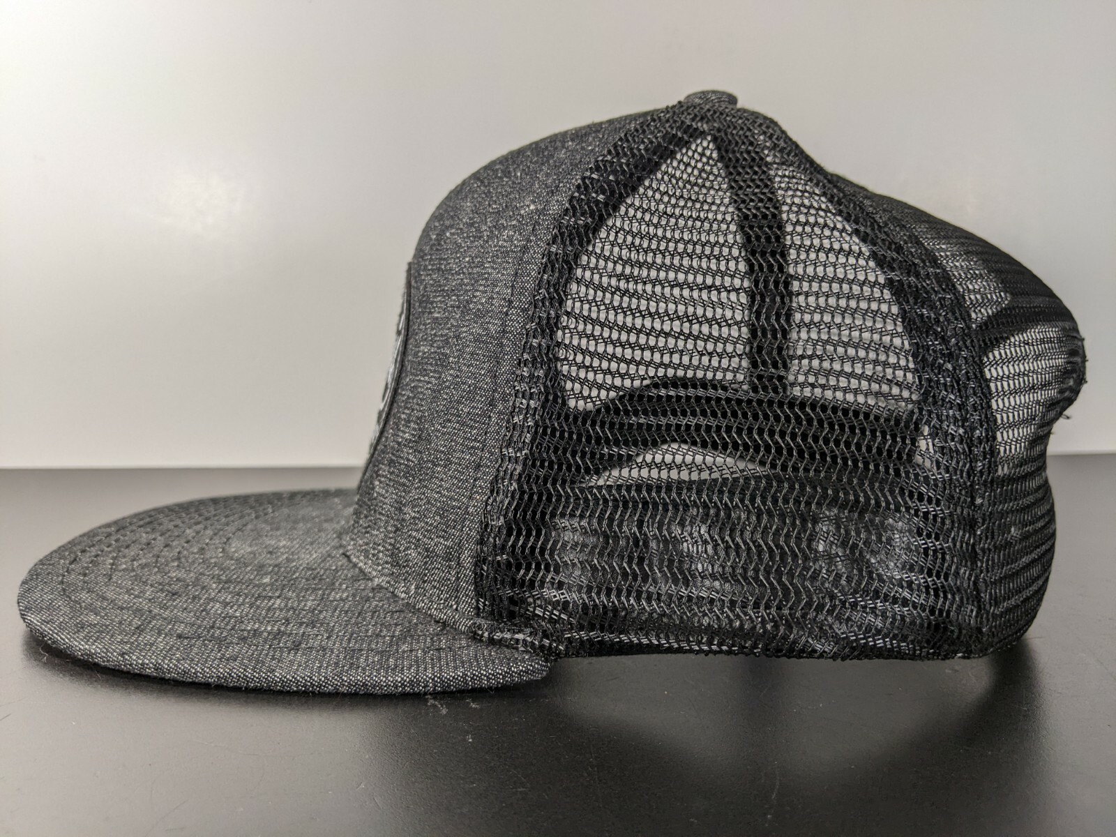 Picture 3 of 9