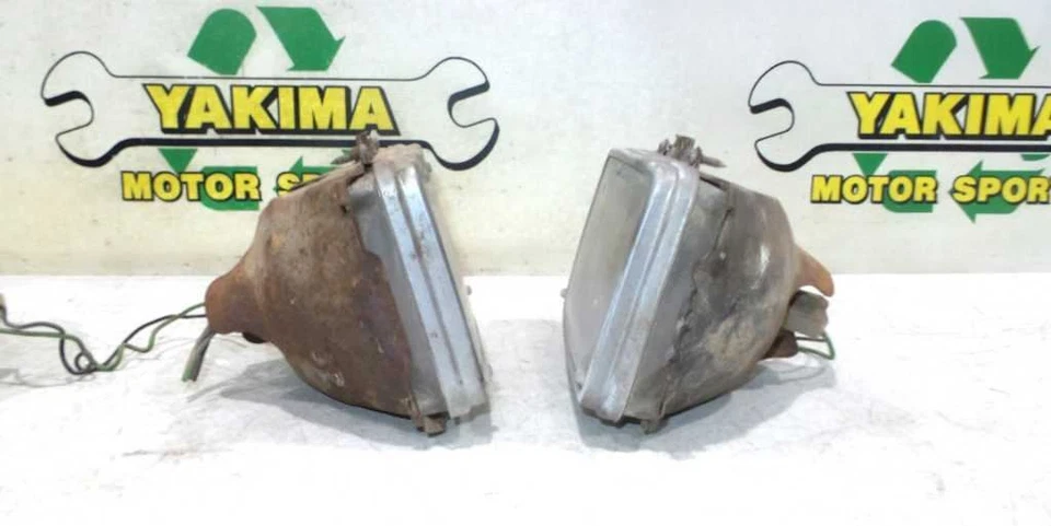 85-88 Chevy GMC Suburban Dual Lamp Headlight Buckets OEM Read - Image 2 of 4