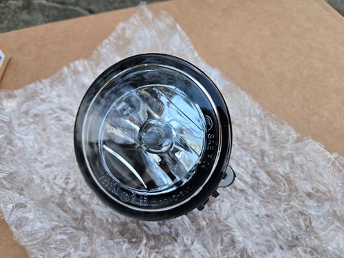 BMW X1/X2/X3/X4 11-23 Left Fog Light Assembly New TYC 19-12106-00-9, 63177238787 - Picture 3 of 11