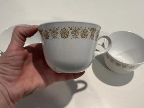 VTG Corelle Coffee Tea Cups Mugs Living Ware By Corning Set Of 4 Butterfly Gold