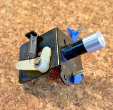 Pioneer PL-115D Turntable Parts Return button assembly with hardware