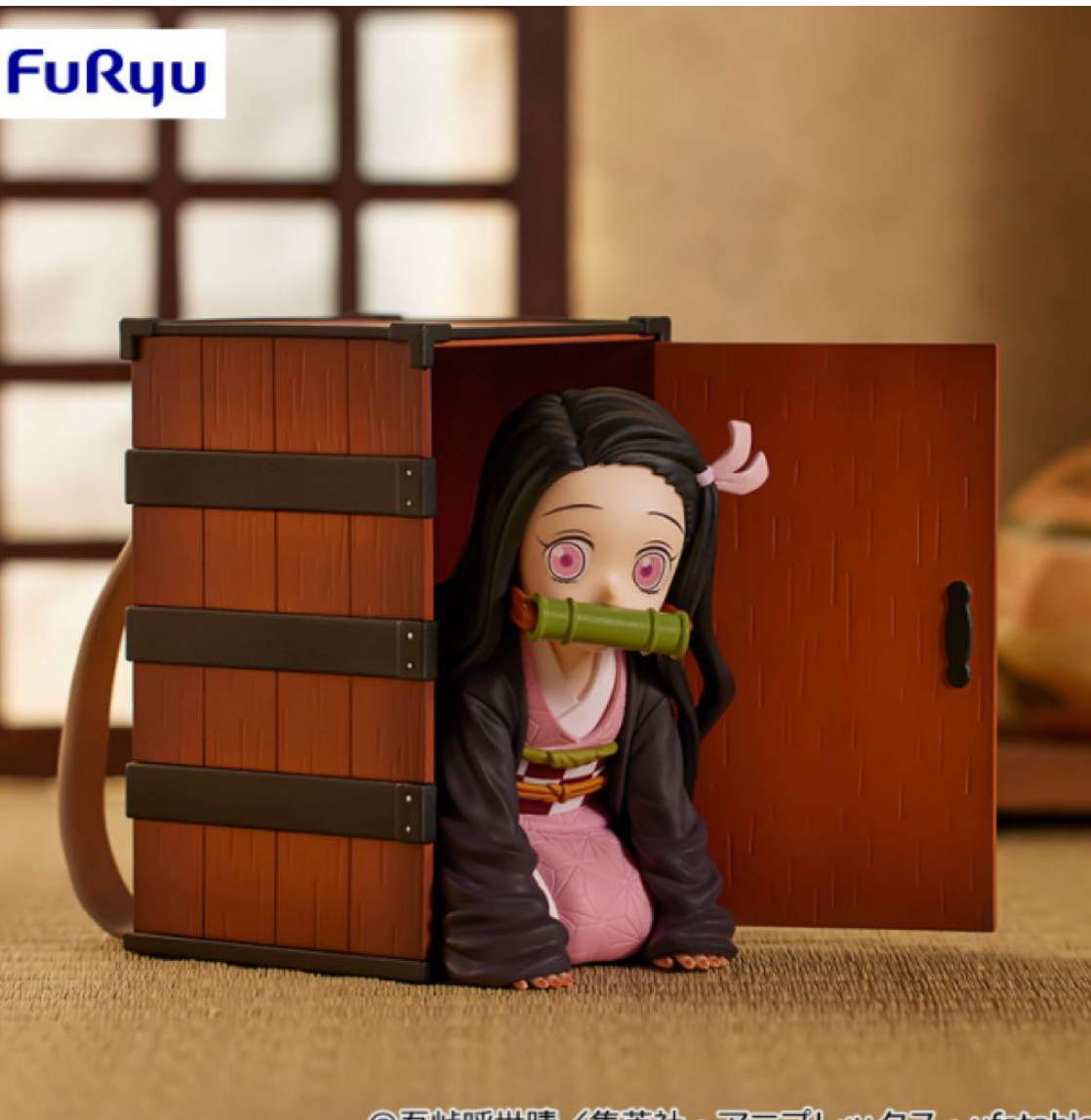 Demon Slayer Nezuko Kamado Figure wooden box & Carrying Backpack