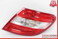 08-11 Mercedes W204 C300 C350 C63 AMG Hinten Rechts Seite Rücklicht Rück Licht 08-11 Mercedes W204 C300 C350 C63 AMG Hinten Rechts Seite Rücklicht Rück Licht
