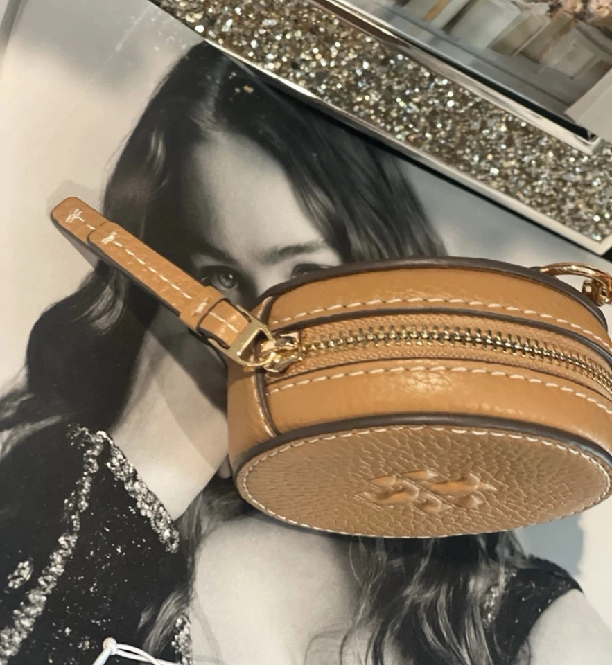 Tory Burch Thea Leather Circle Coin Pouch Keychain Tan - Изображение 3 из 4