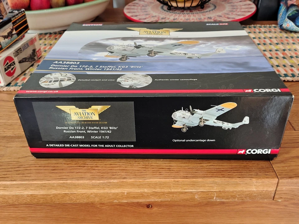 Corgi Aviation Archive Dornier Do17-Z 7./KG 3 5K + HR Russian Front 1941 AA38803 - Image 3 of 4