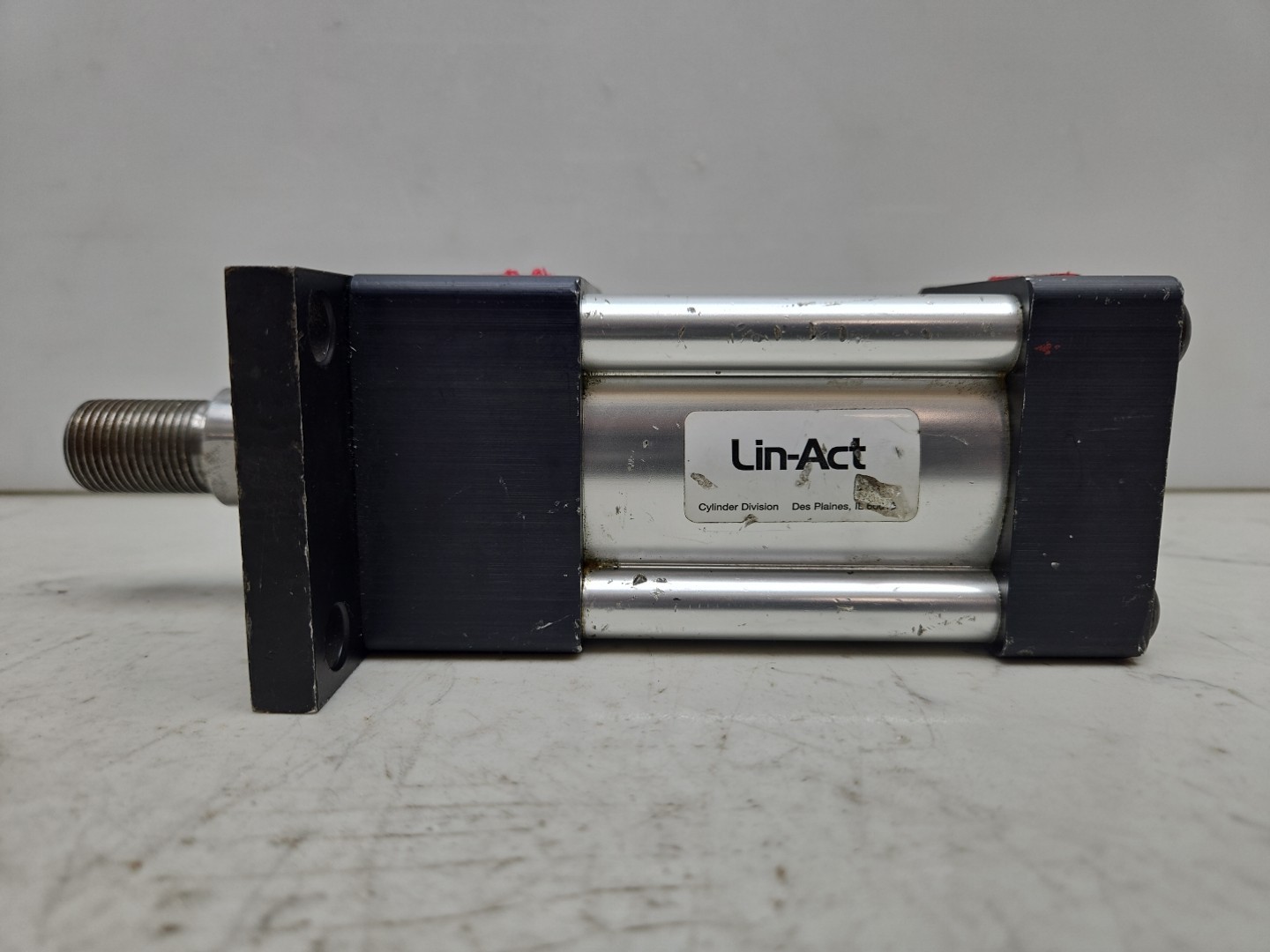 Lin-Act A40F-2.00X1.500-2-J-BB Pneumatic Cylinder 1-1/2" Strone 2" Bore 250Psi