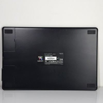 Wacom Intuos Pro Medium PTH-651 Graphic Drawing Tablet ONLY No Pen