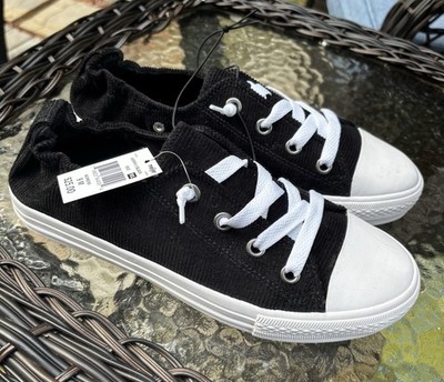 FALLS CREEK NWT Womens 9 / 9.5 Black Jasmin II Corduroy Lace Up Low Top Shoes 