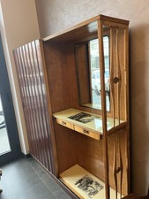 Mobile Ingresso Riconducibile al Consorzio Esposizione Mobili Cantù