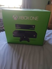 Microsoft Xbox One Black Console w/ Kinect, 2 Controllers, Box, PSU & Cables