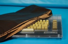 Staubschutzhaube/Dustcover C64 II, NEU, FARBW...