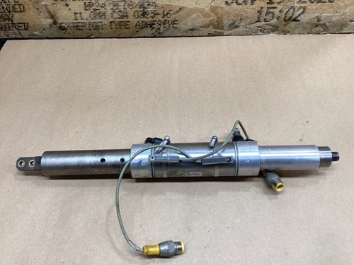 CD521678B  1.50 KDXSRM 2.00 Parker cylinder #107E14PR6
