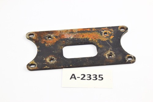 Suzuki VX 800 VS51A - Kotflügelhalter Stabilisator vorne A2335