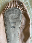 Girls Pink Leather Ballet Dance Shoes Bloch Size 2.5D — photo 3