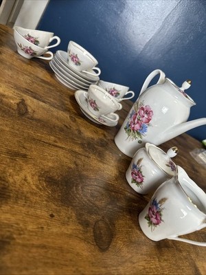 Vintage Kahla Porcelain Tea / Coffee Set Floral German Democratic Republic