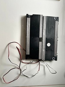 Interne TV-Lautsprecher 30087344 , 15 Watt, 8 Ohm, Telefunken D65U400N4CW