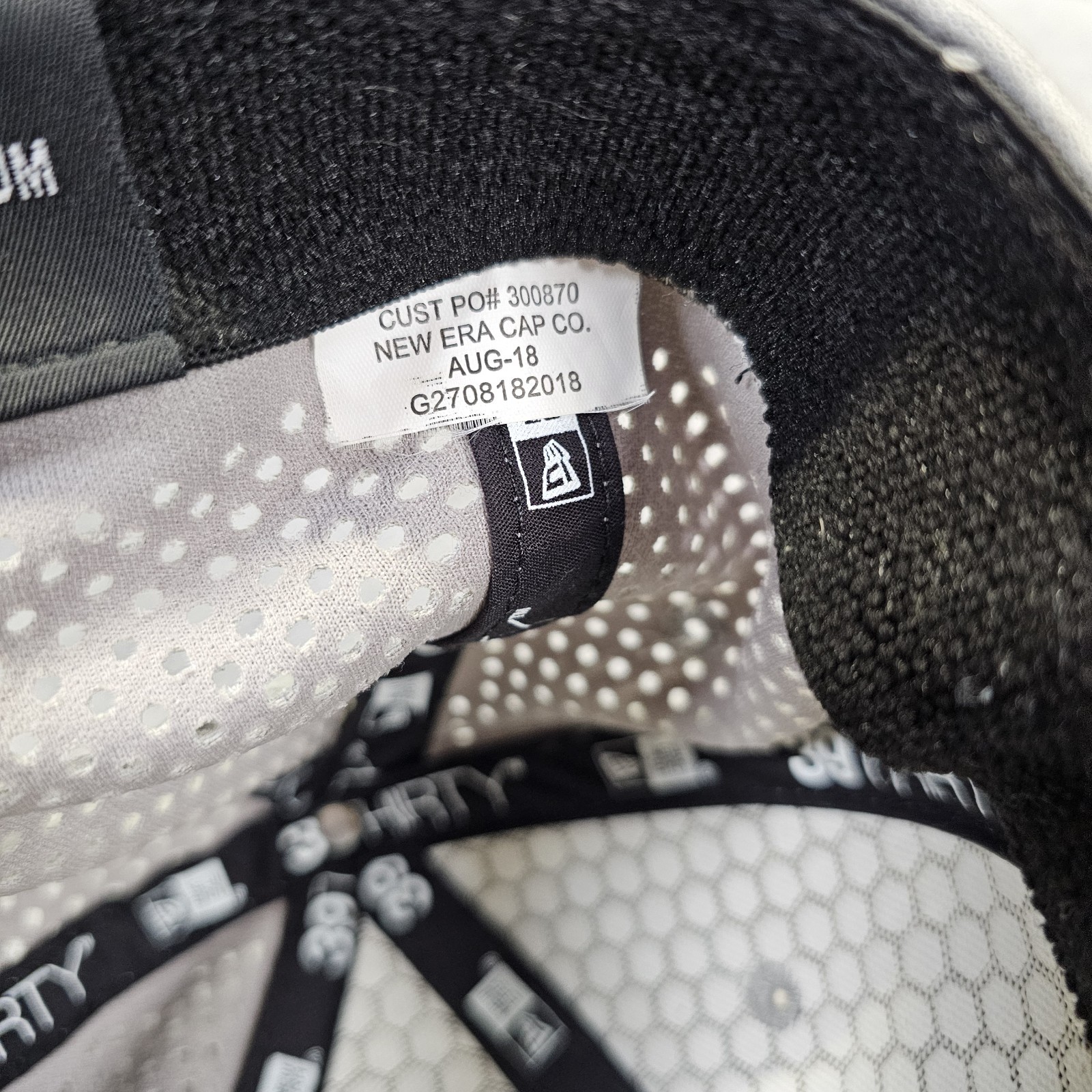 PXG Golf Hat S/M New Era 3930 LASER MESH SHADOW TECH FITTED CAP Gray Black 
