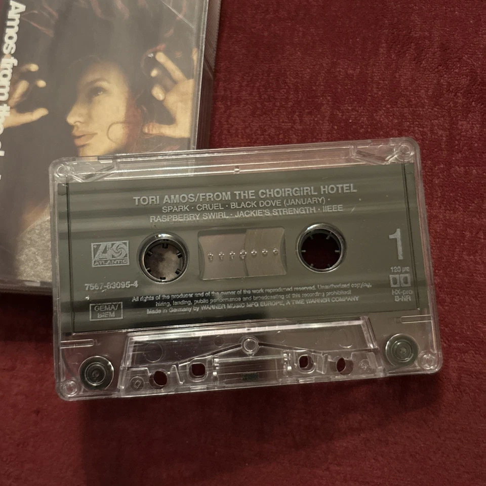 TORI AMOS - From The Choirgirl Hotel - Cassette Tape - 1998 - SEE DESCRIPTION  - Изображение 3 из 4