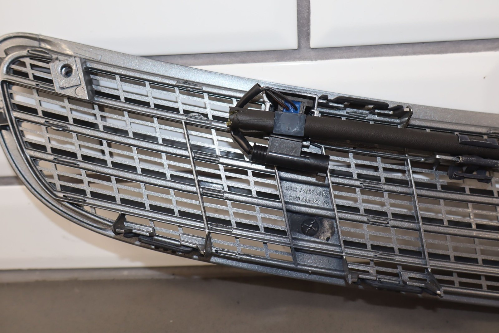 Maybach 57 2007 Cowl panel