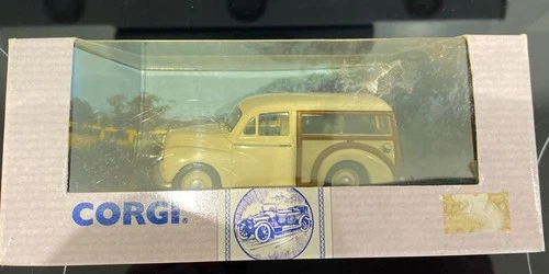 Corgi 96874 Morris Minor Traveller - MIB 1:43 Cream . #T5