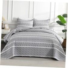 Grey Queen Quilt Bedding Set, 3 Queen 90 96 in 01 - Grey  Printed Pattern