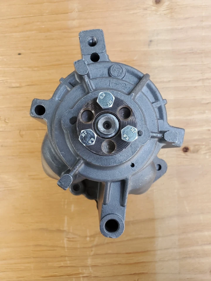 Bomba de smog Toyota Celica/Corona 1975-1979 2,2 L ($435+40 núcleo reembolsable) Foto 4 de 4