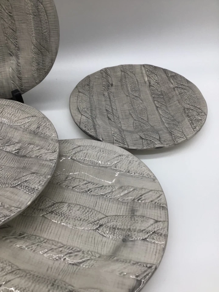 Set of 6 Vietri Cable Knit Design Heather Gray Salad / Dessert Plates 9” - Image 4 of 4