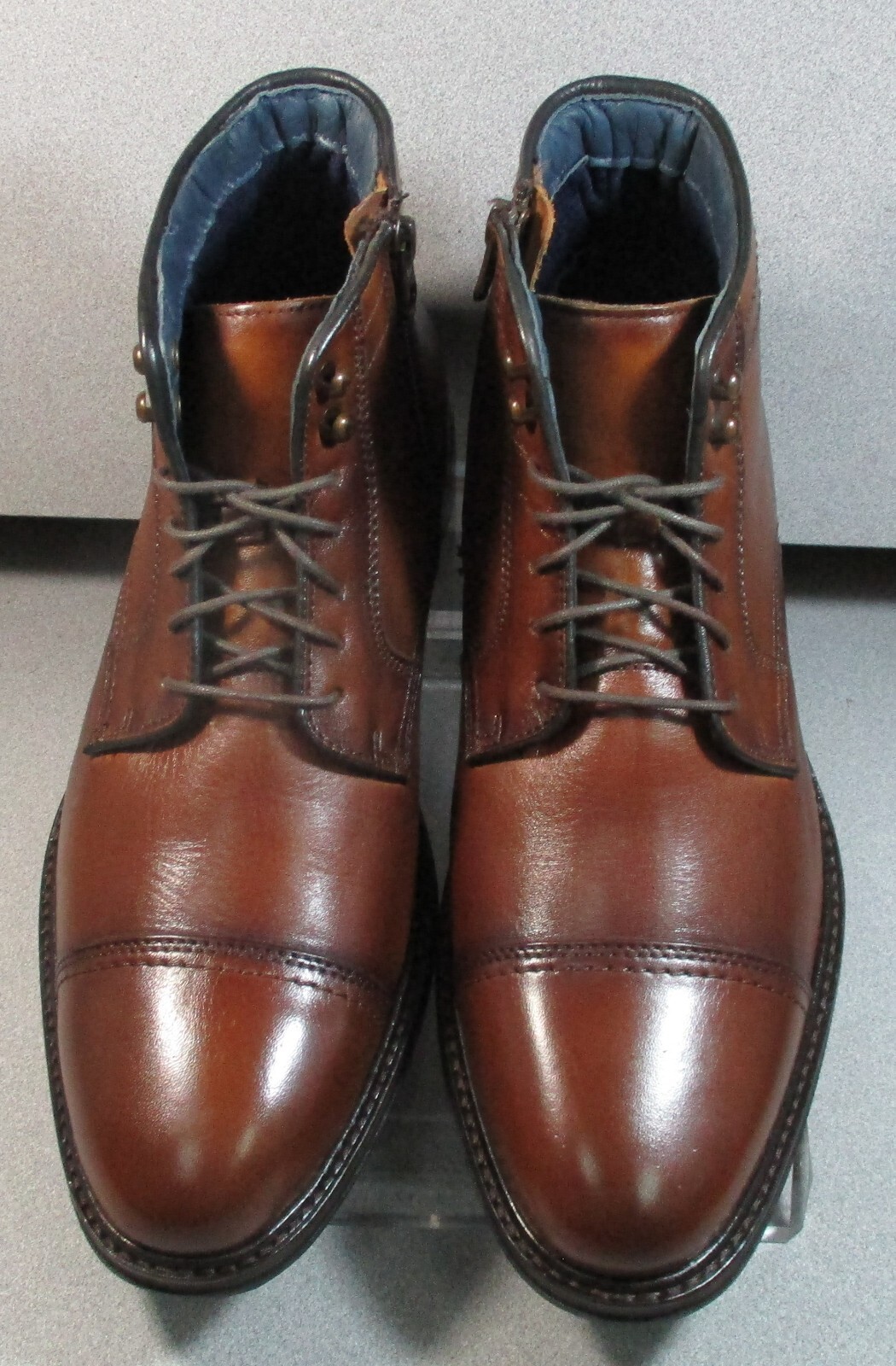 202764 MSBT50 RALEIGH MEN SHOE 10.5  TAN LEATHER ANKLE BOOT BY JOHNSTON & MURPHY