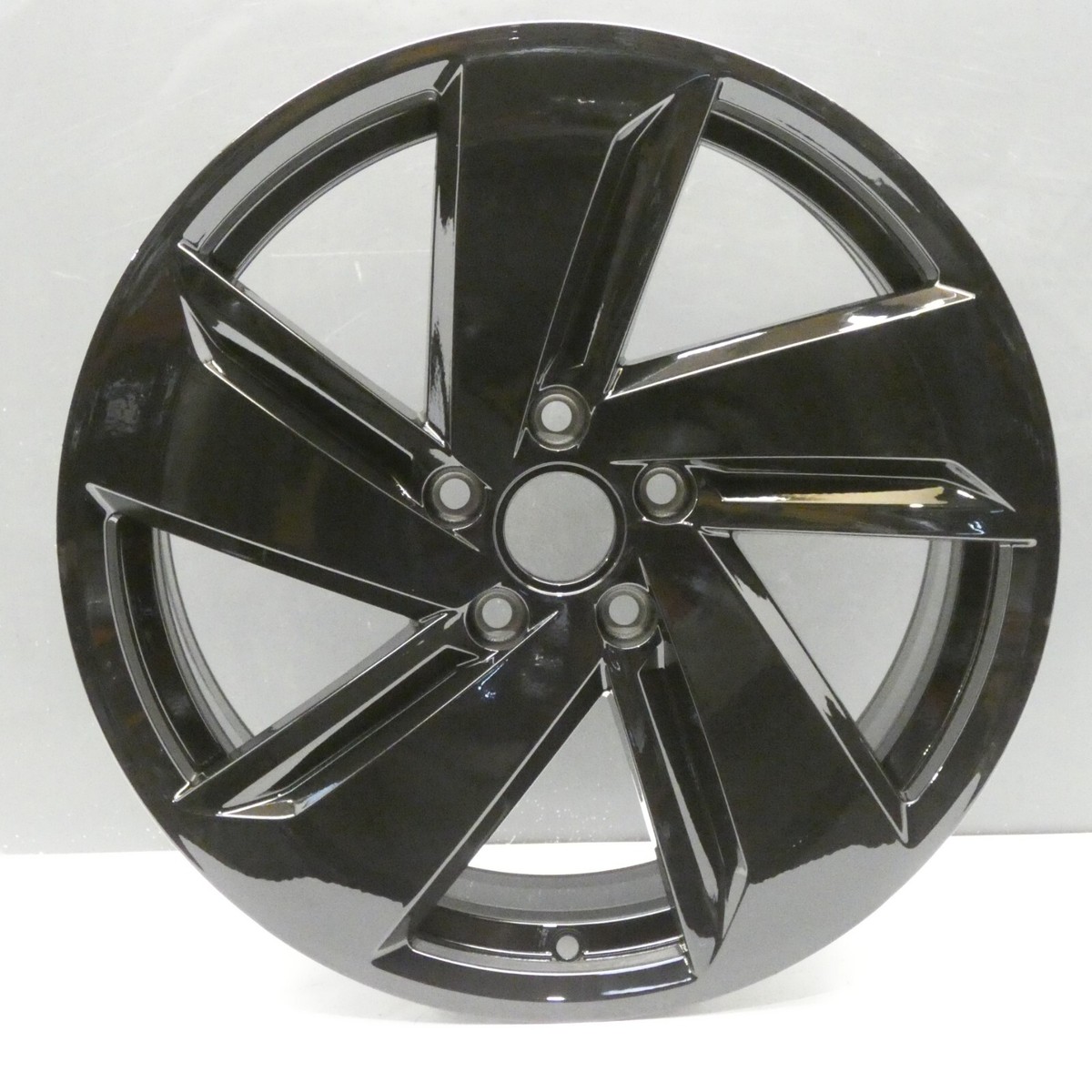 タイヤ・ホイール 977 Golfman タイヤ・ホイール 977 Golfman タイヤ・ホイール 977 Golfman ホイール