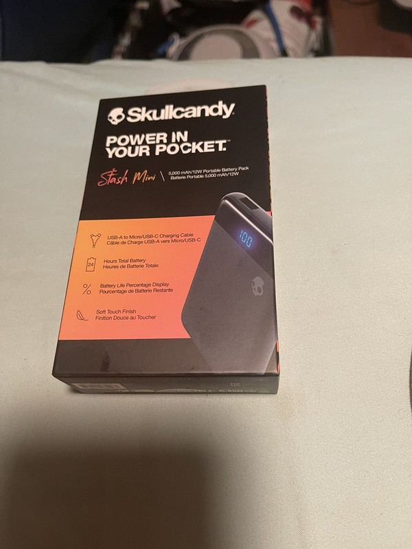 Skull Candy Stash Mini Portable Battery Pack