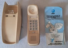 Vtg AT&T Bell System Trimline TT Telephone Beige With Manual No Cords Untested