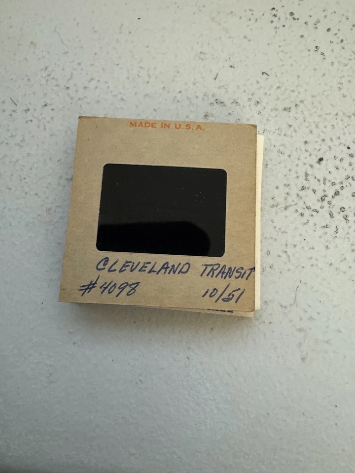 Trolley doble diapositiva #4098 Cleveland Transit Cleveland OH 1951 Foto 2 de 3