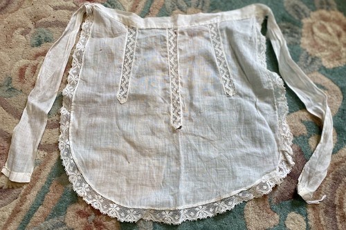 Ancien tablier pour poupée vintage état neuf - Collection